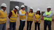 gobernadora Yamila Osorio inspecciona obras de prevención en Islay