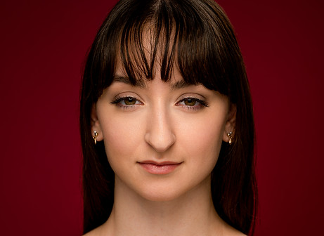 Pam Headshot 3.jpg