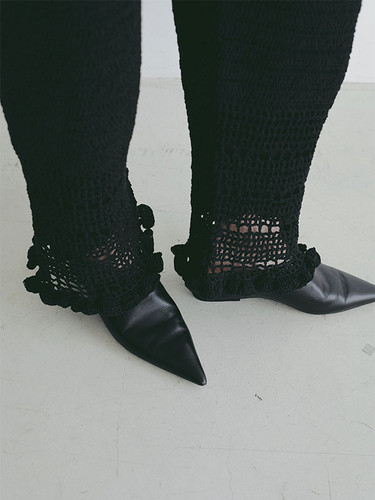 ♥︎ETRE TOKYO ポインテッドインヒールレザーミュールブラック完売36♥︎ ポインテッドインヒールレザーミュール（ETRE TOKYO） | BELINDA