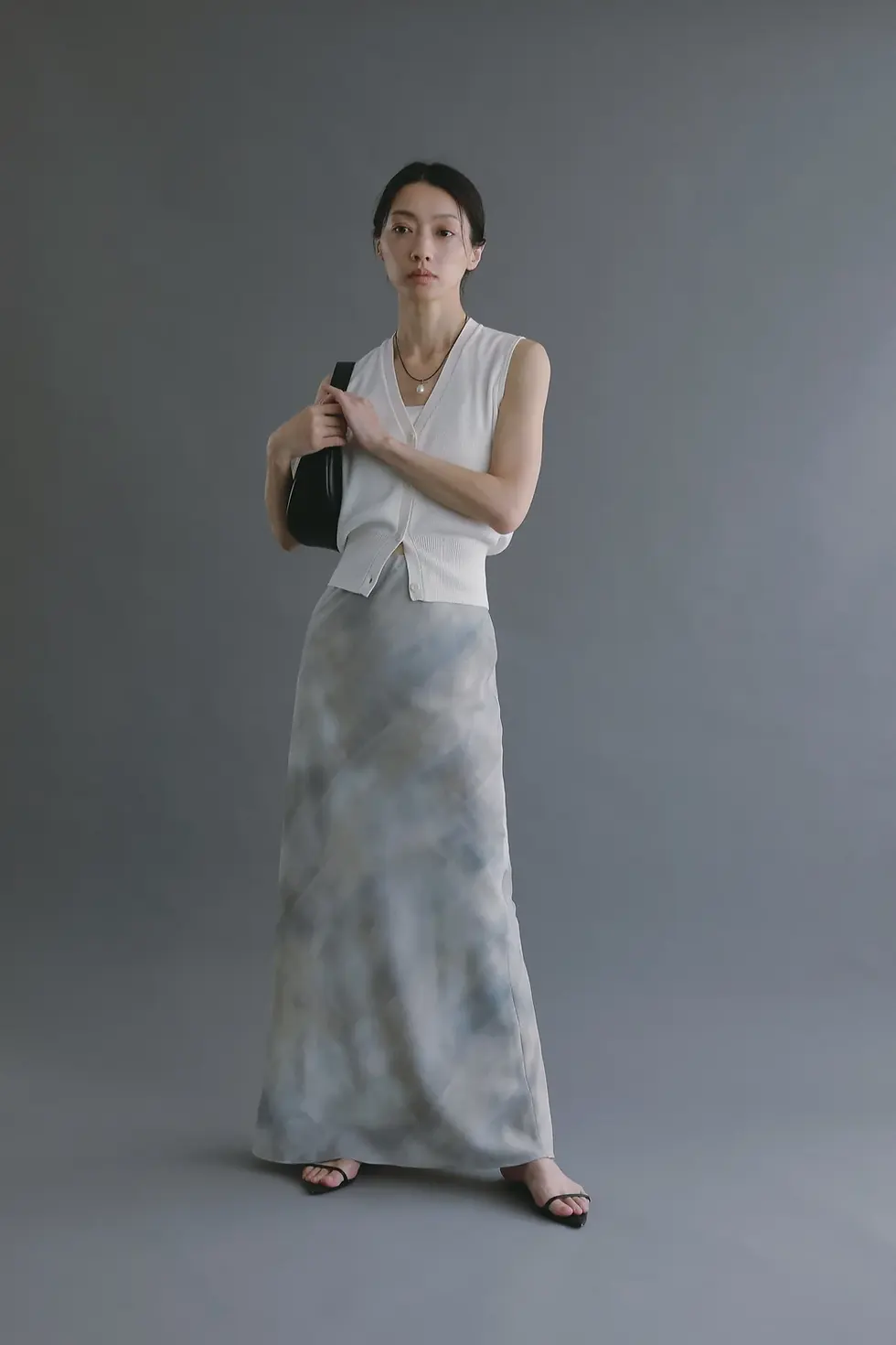 サムネイル： compact knit vest (louren)