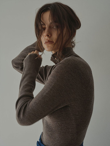 新品 etre tokyo 2way コンフィーハイネックニットプルオーバー ETRE TOKYO - 2wayコンフィーハイネックニットプルオーバー (BLUE