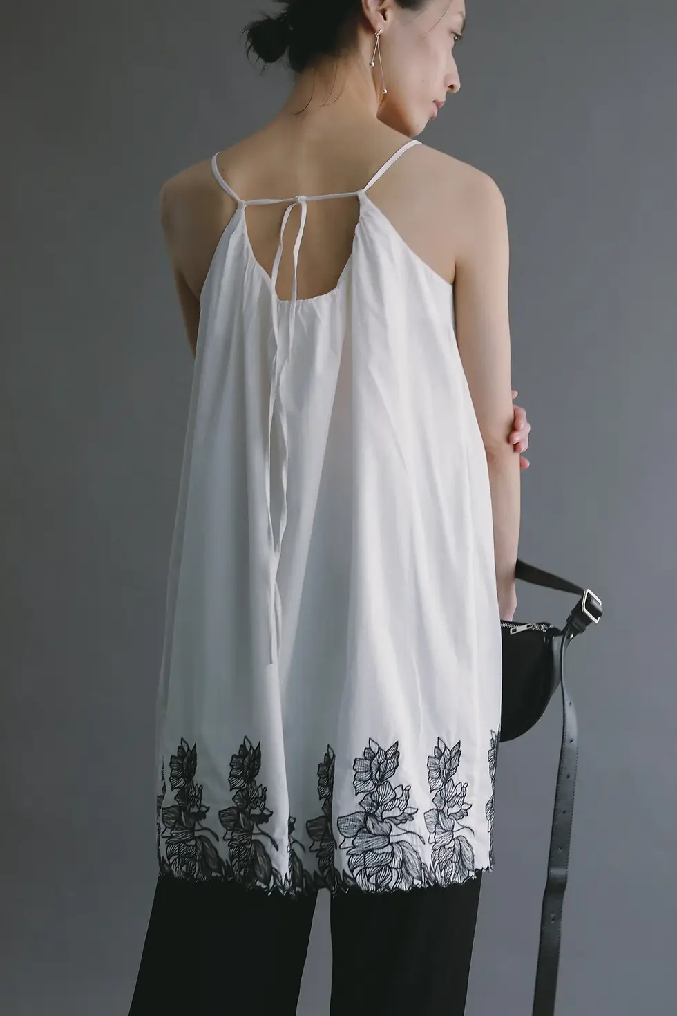 サムネイル： embroidery cami tops (louren)