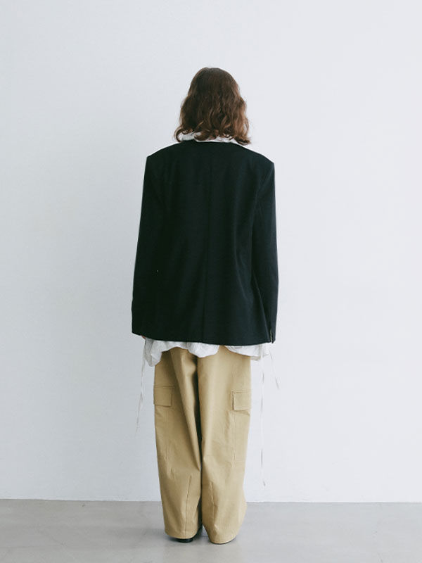 サムネイル： チノクロススティフカーゴパンツ (ETRE TOKYO)