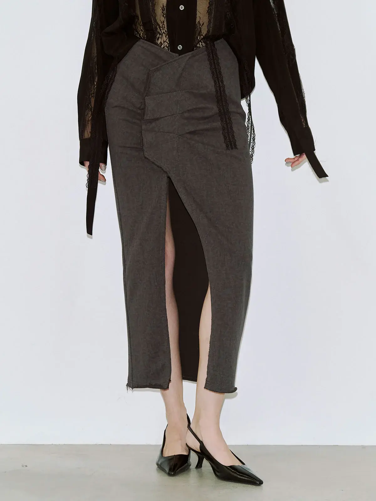 ASYMMETRY CUT SKIRT (JOSE MOON)