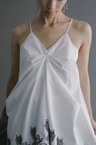 embroidery cami tops (louren) | BELINDA
