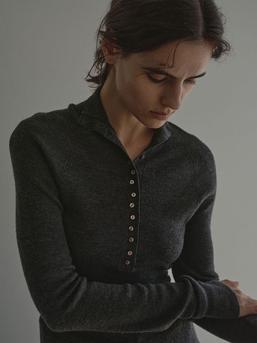 新品 etre tokyo 2way コンフィーハイネックニットプルオーバー 2wayコンフィーハイネックニットプルオーバー(F GREIGE): トップス