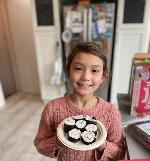 kid's sushi rolling class