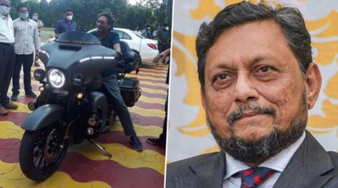 Contempt petition in Supreme Court against CJI S.A. Bobde for allegedly disobeying his own judgement