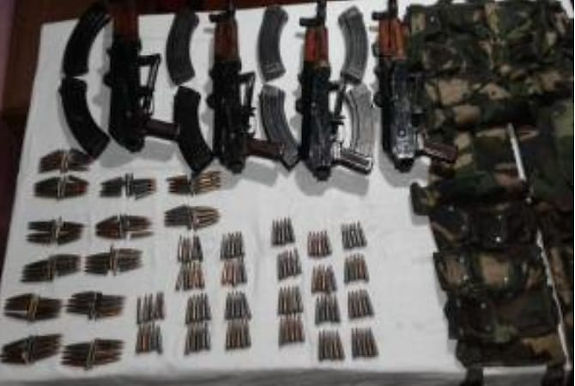 Pak bid to smuggle AK-74 rifles into Kashmir foiled by Army
four AK-74 rifles , eight magazines , 240 rounds were recovered.