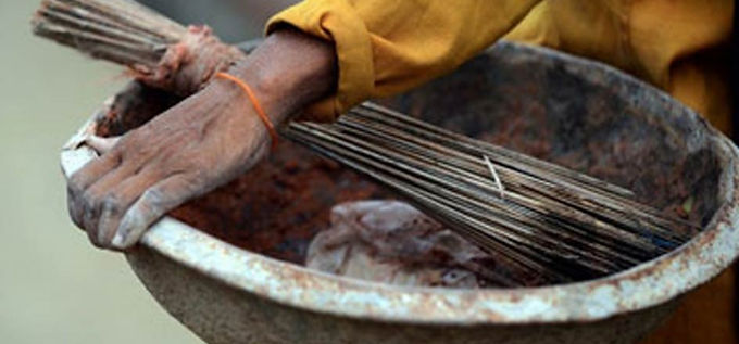 Government to introduce bill to make law banning manual scavenging more stringent