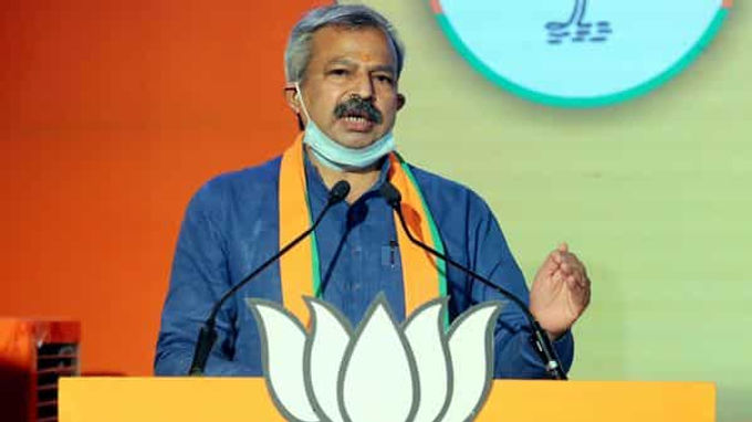 To drump up support for new farm laws the Delhi BJP started four days campaign