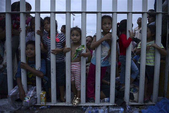 About 8,800 unaccompanied children are expelled at US border