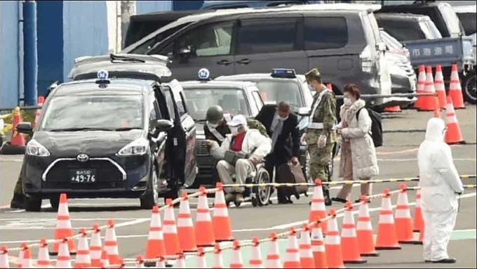 Iran imposes travel restrictions on residents from leaving and non-residents from entering as virus deaths hit record