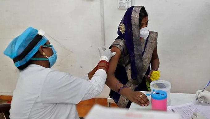 Centre accepts the panel's recommendation to increase gap between covishield doses