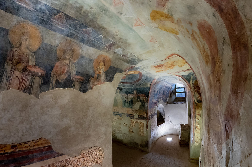 Dal Sinai a S. Vincenzo al Volturno. Le pitture della Cripta dell’abate Epifanio