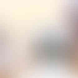 Dragon's Eye Black, Green and Gold Marbled Daisy Shaped Dangle Earrings. Great for a sophisticated evening, black tie dress