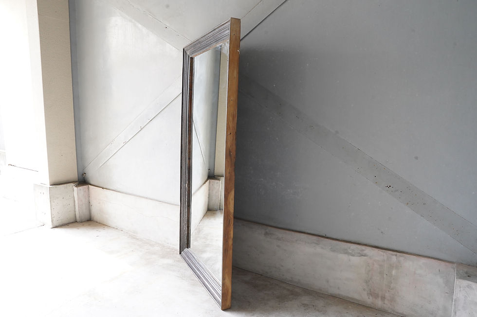 サムネイル： India antique teakwoodflame mirror ④