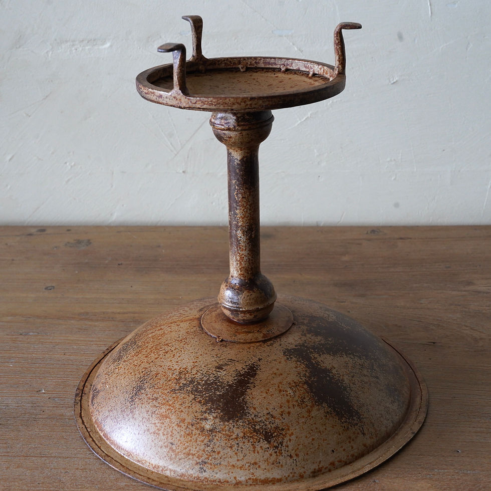 サムネイル： India vintage iron Display stand