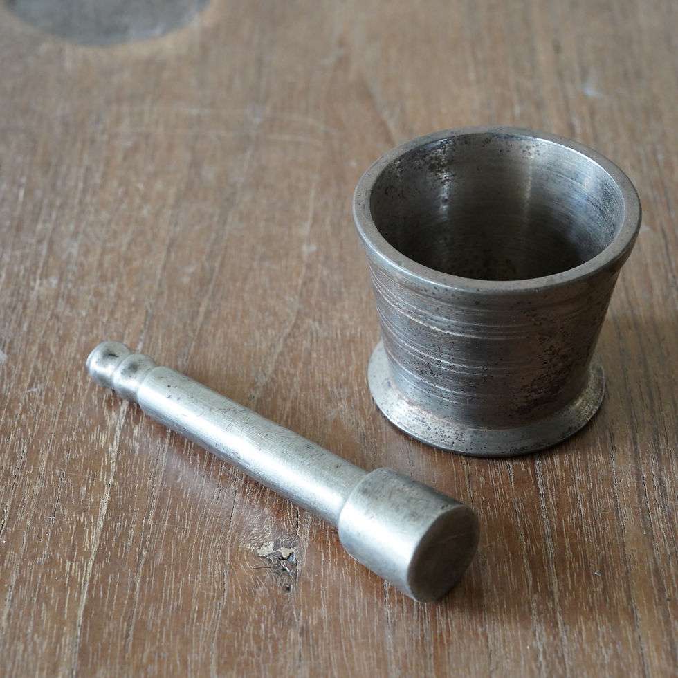 サムネイル： India old iron Masher