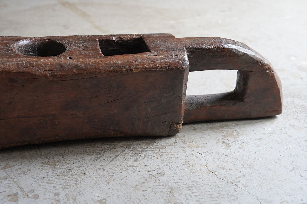 サムネイル： india antique tribal wooden item p