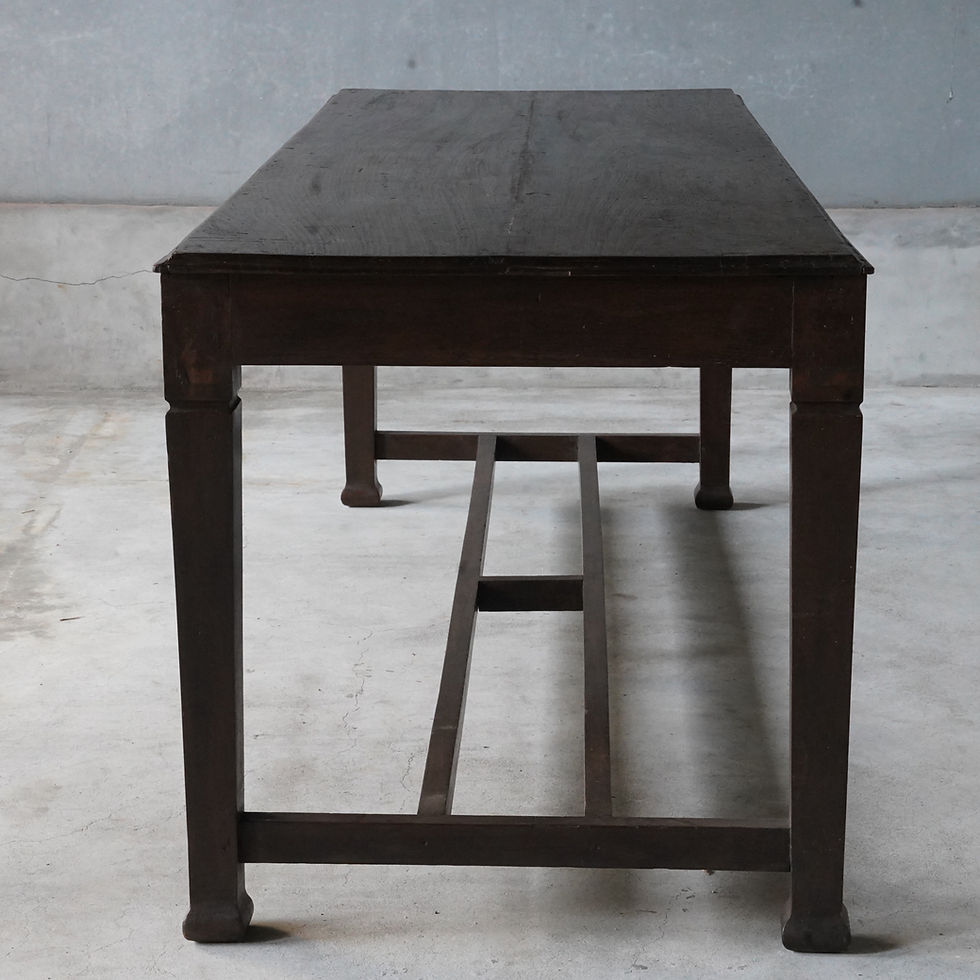 サムネイル： Antique Gujarati dining table from India