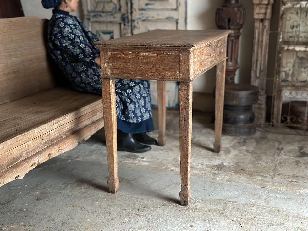 サムネイル： antique teakwood table