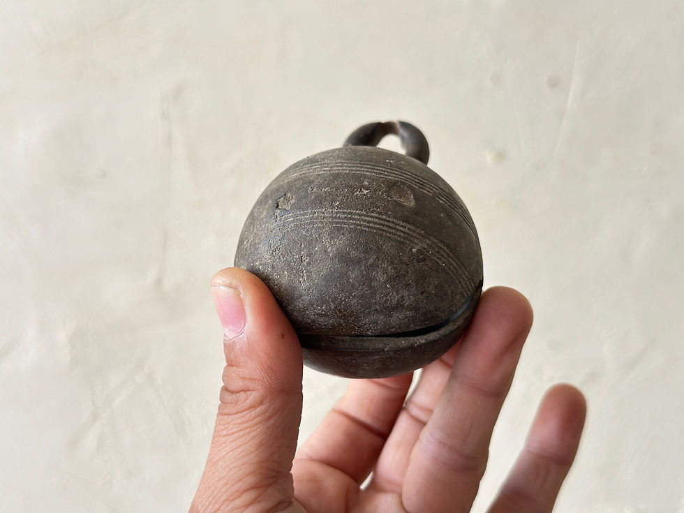 サムネイル： Thailand antique goat bell ②