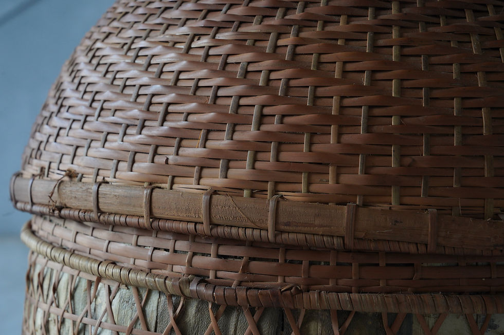 サムネイル： Thailand antique water plant rice box②