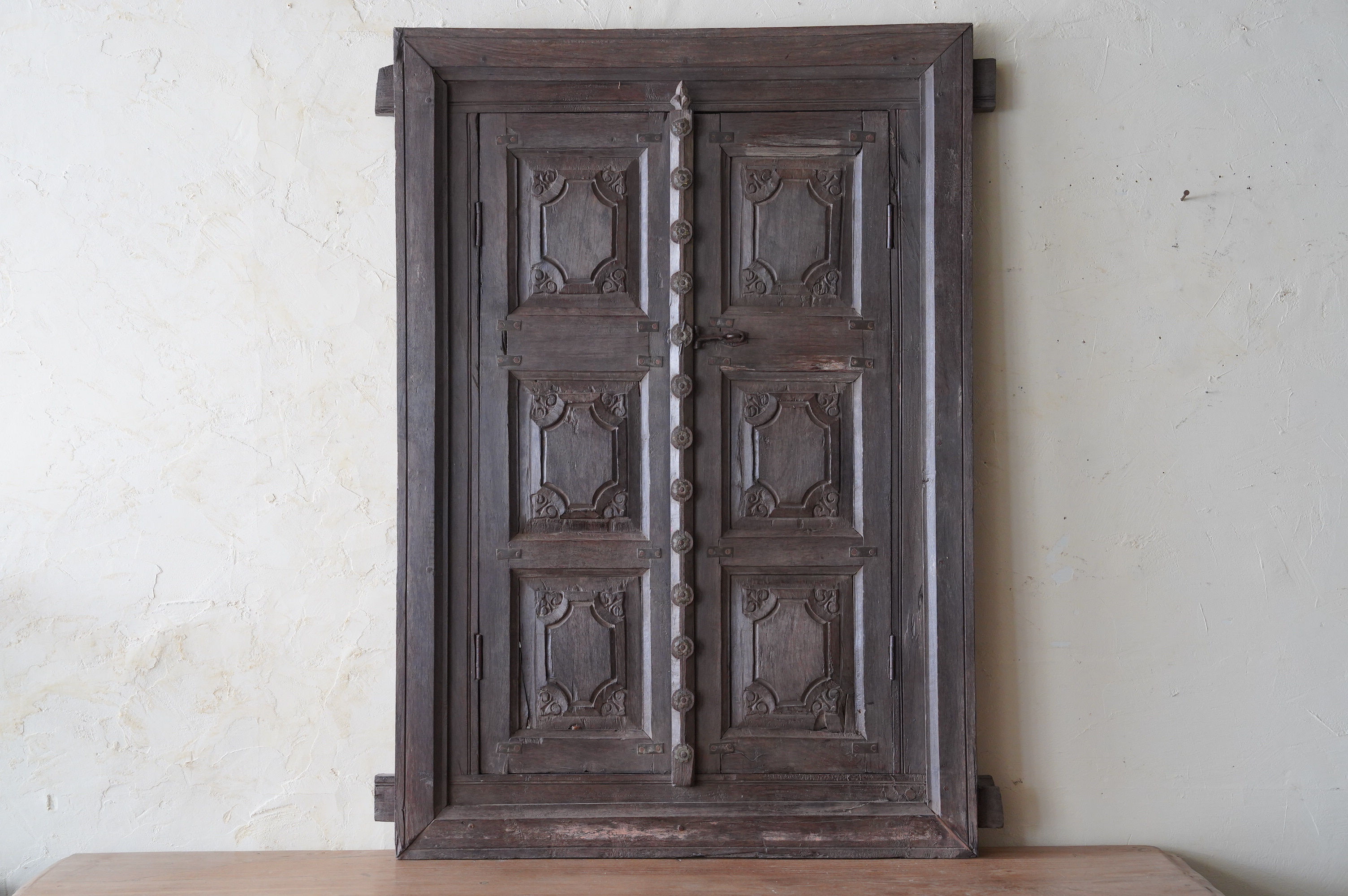 India antique wooden Windows