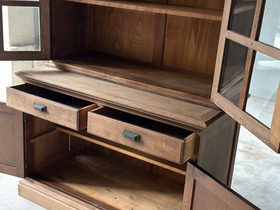 サムネイル： Japan antique wooden cabinet