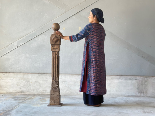india antique wooden pillar | TABULE アジアのアンティーク家具