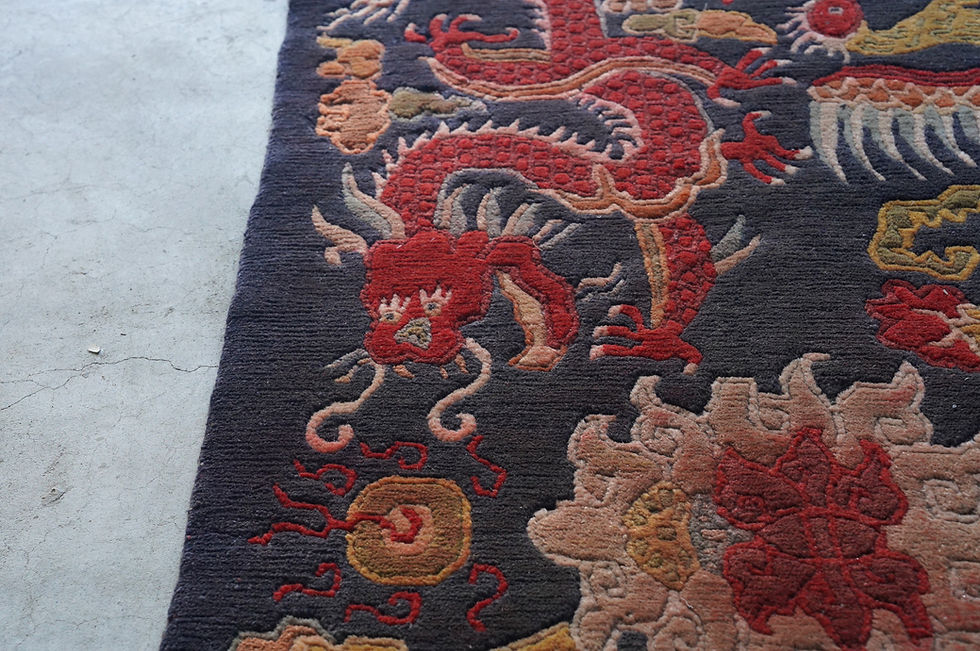 サムネイル： Old Tibetan Rug Dragon and Phoenix