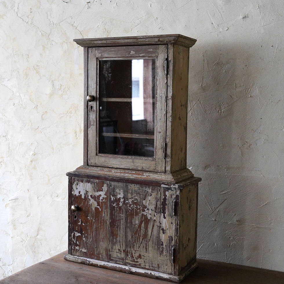 サムネイル： Indian antique wall teak shabby showcase