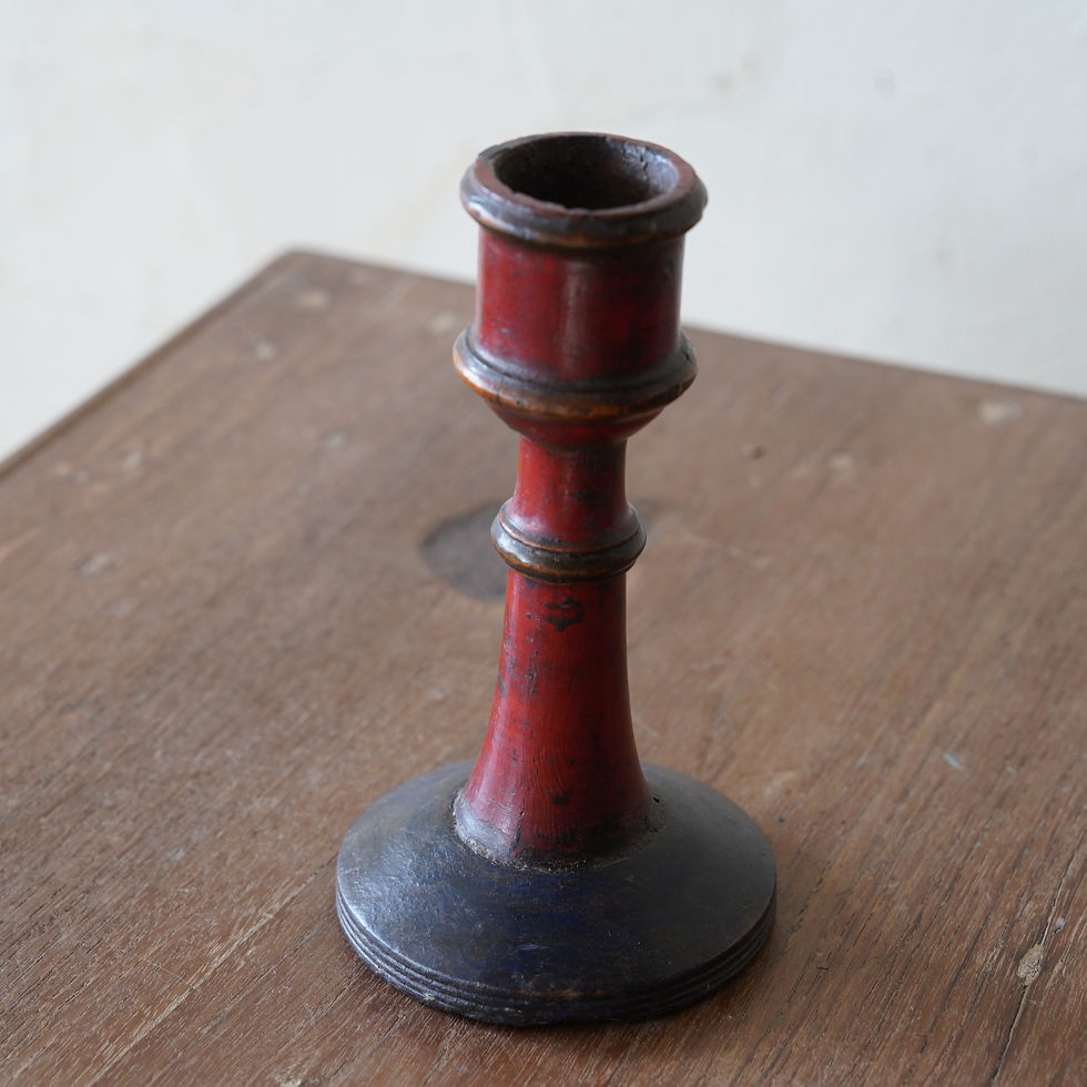 サムネイル： Vintage Indian wooden candle holder