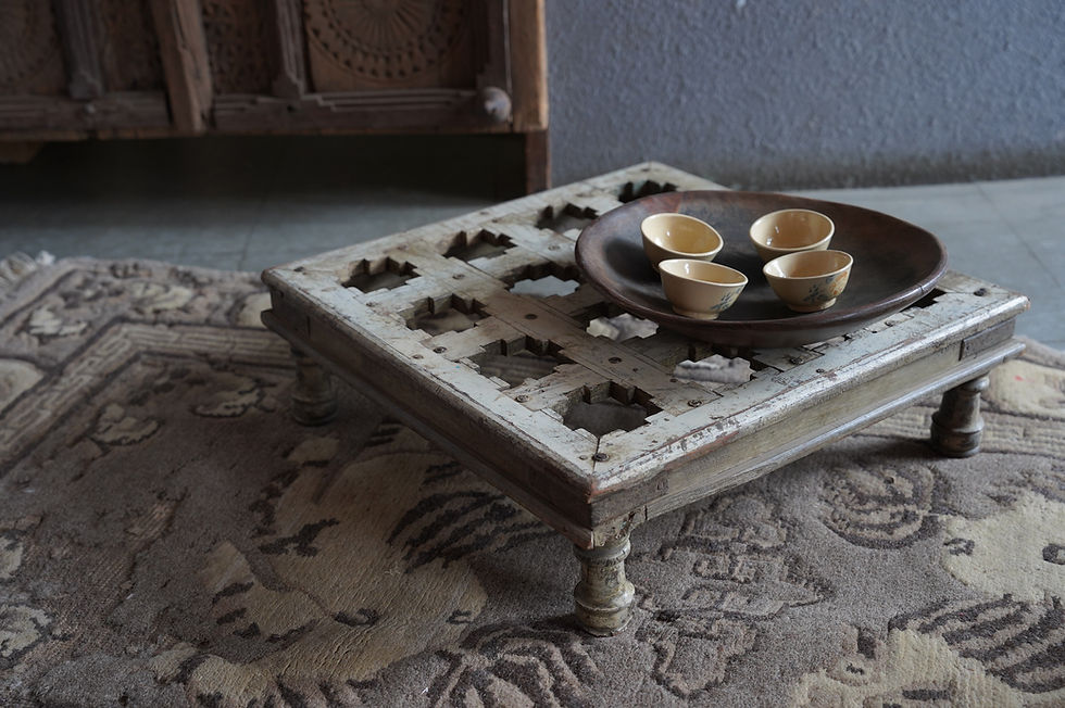 サムネイル： india antique tribal low  table 12