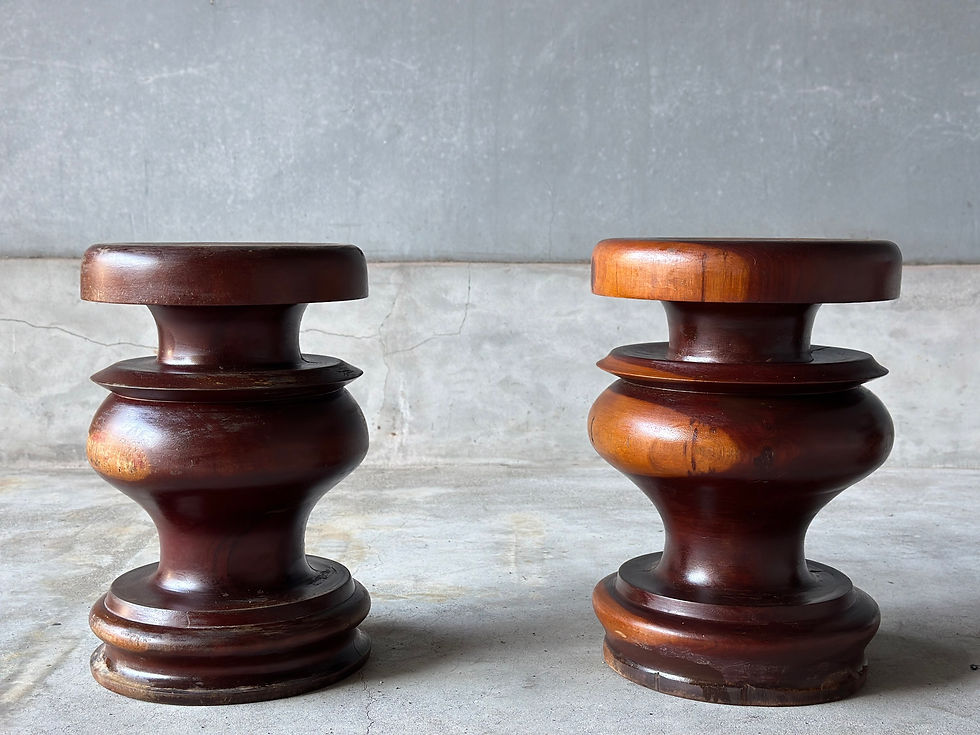 サムネイル： Thailand vintage stool