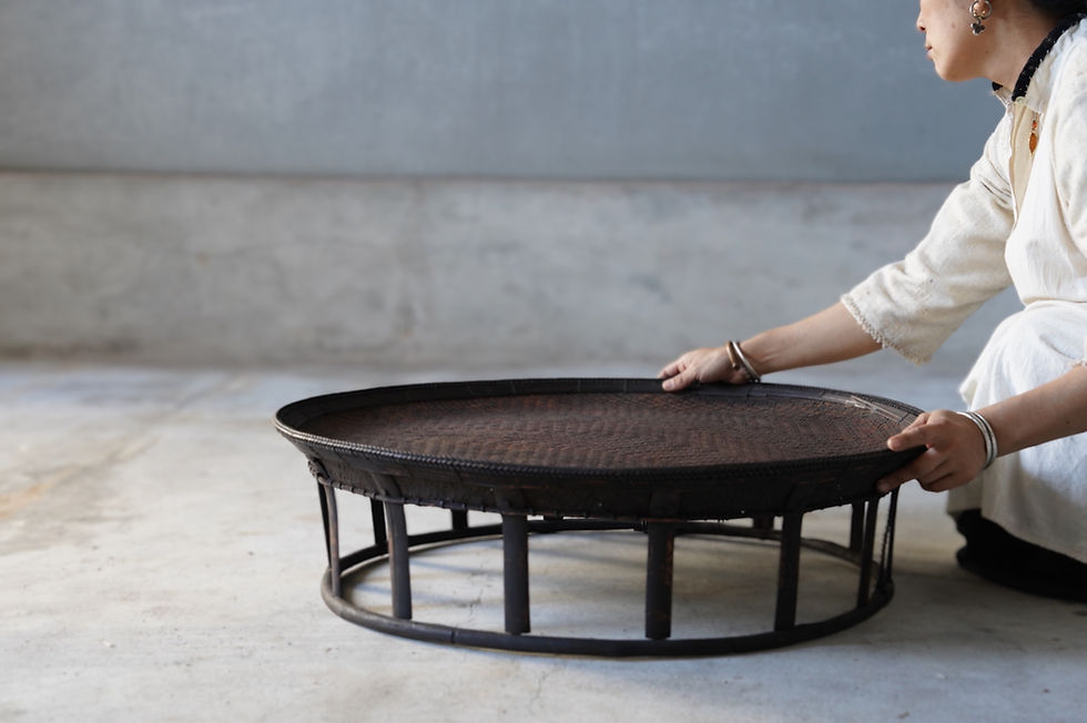 サムネイル： Thailand antique bamboo tea table