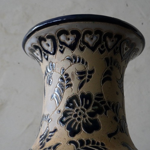 ベトナム ビエンホア アンティーク 花器 | TABULE アジアの