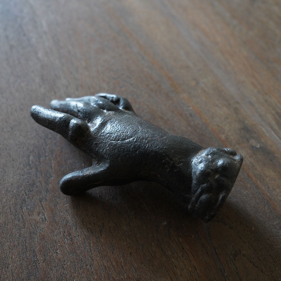 サムネイル： India antique Bronze Hand