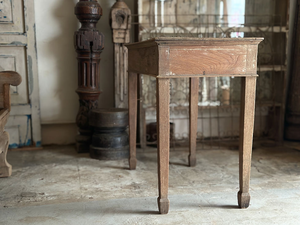 サムネイル： antique teakwood table