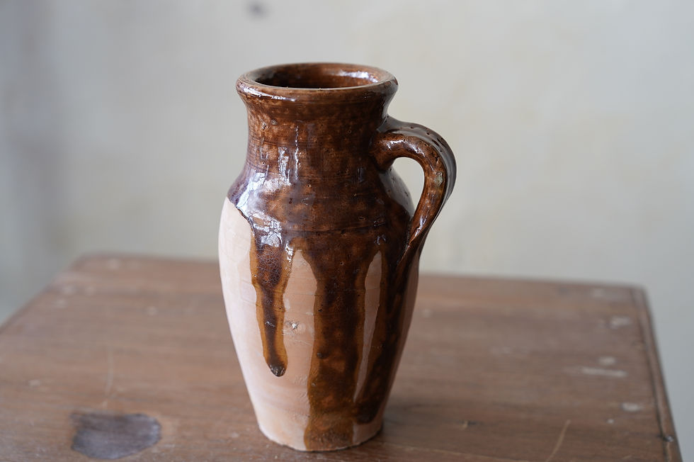 サムネイル： Vintage Anatolian terracotta pot from Turkey11