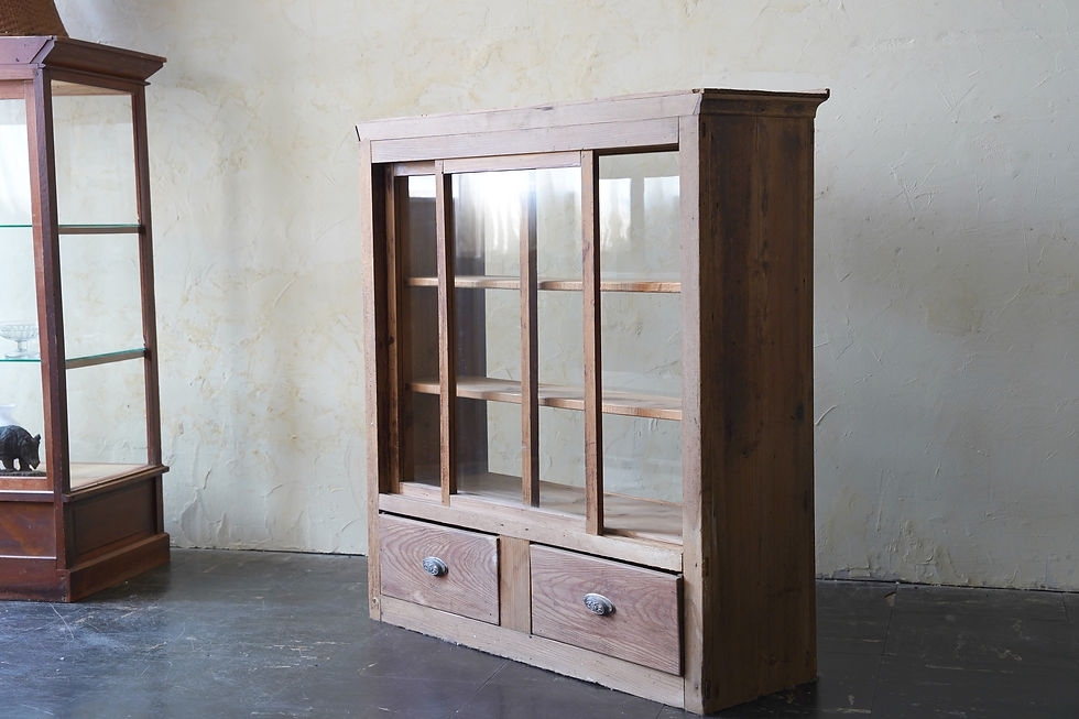 サムネイル： Japan antique wooden blue paint showcase