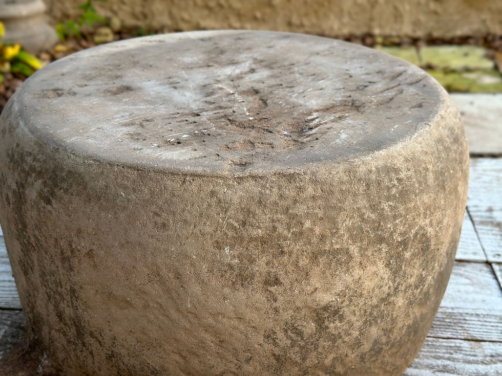 サムネイル： india antique primitive stone pot