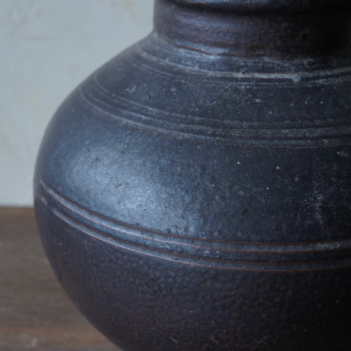 インド 黒釉壺 アンティーク | TABULE アジアのアンティーク家具