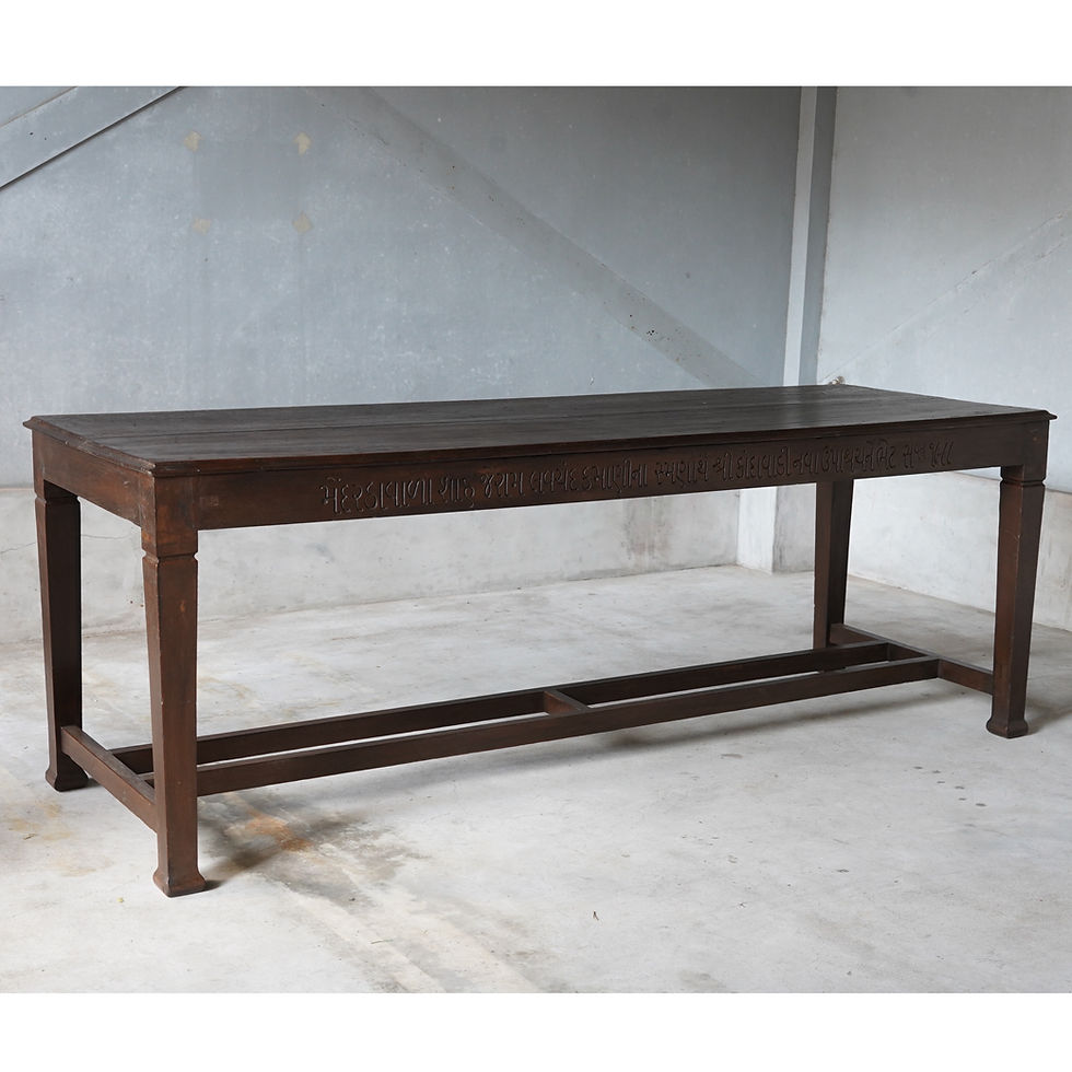 サムネイル： Antique Gujarati dining table from India