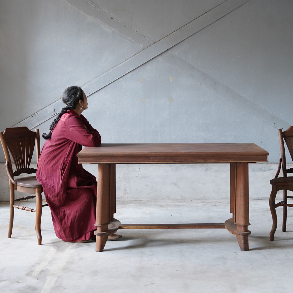 サムネイル： ベトナム ヴィンテージ チーク材 ダイニングテーブル　small