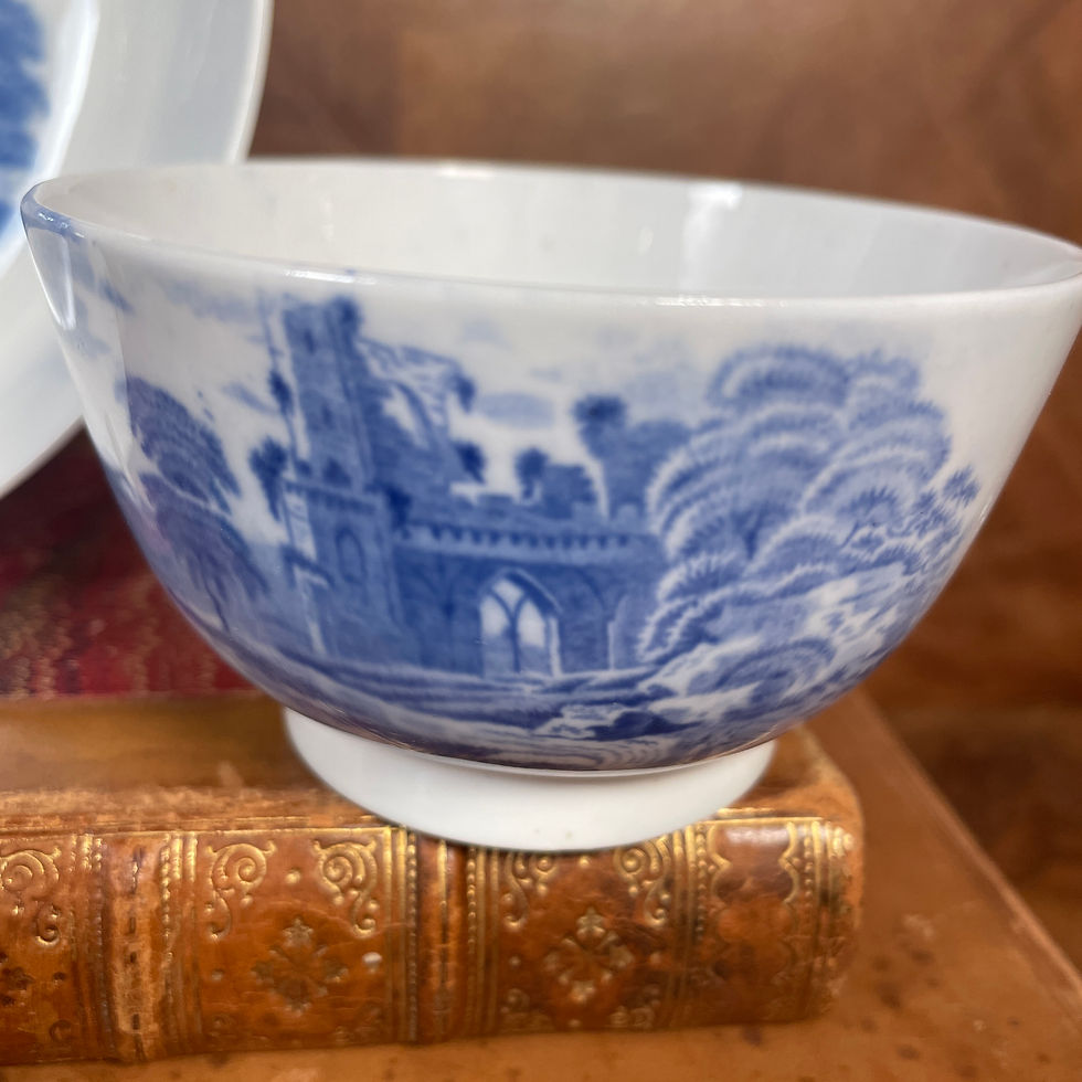 Thumbnail: Very Fine Georgian Tea Bowl