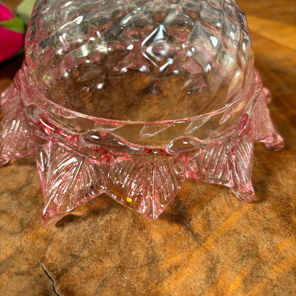 Thumbnail: Victorian Glass Light Shade