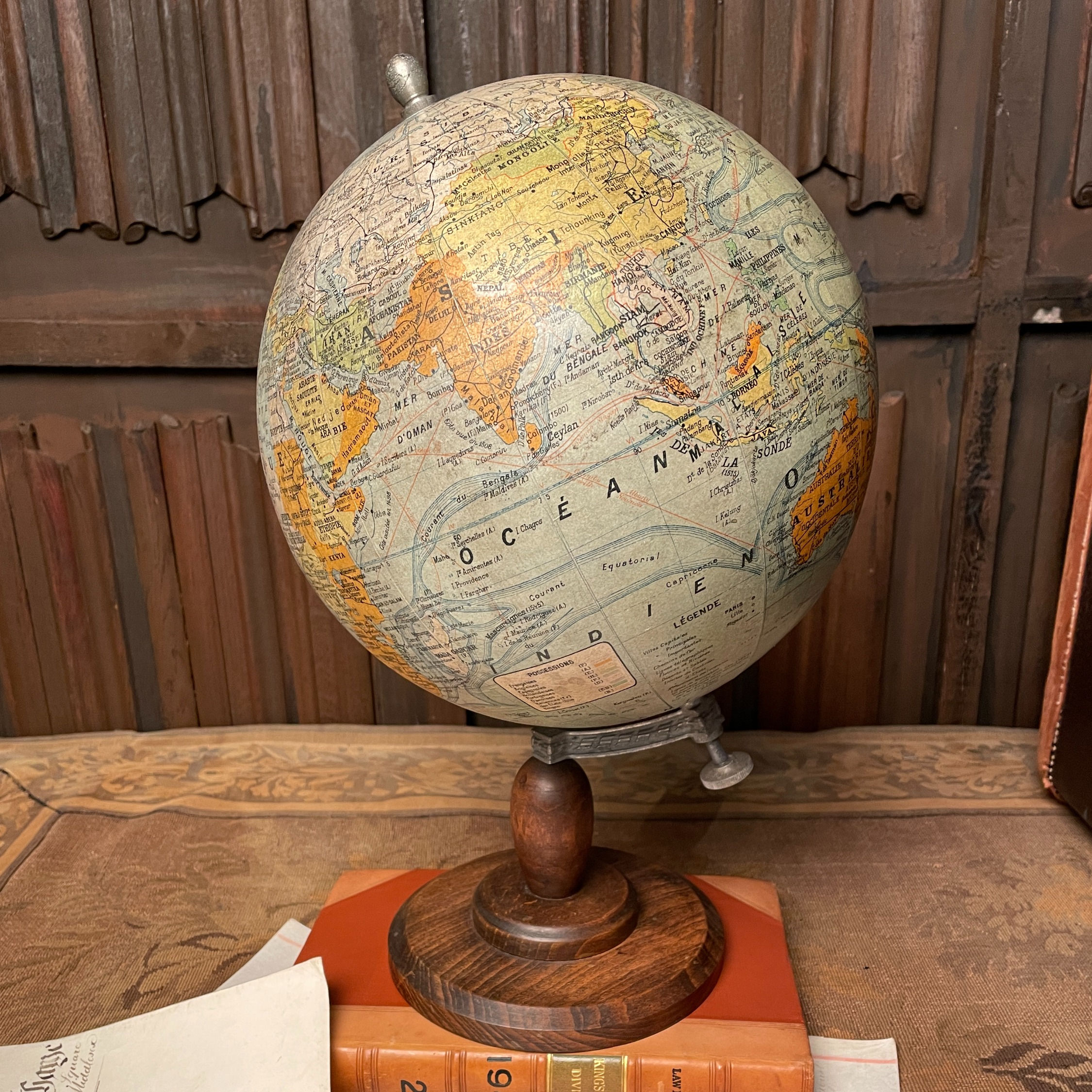 French Political Terrestrial Globe