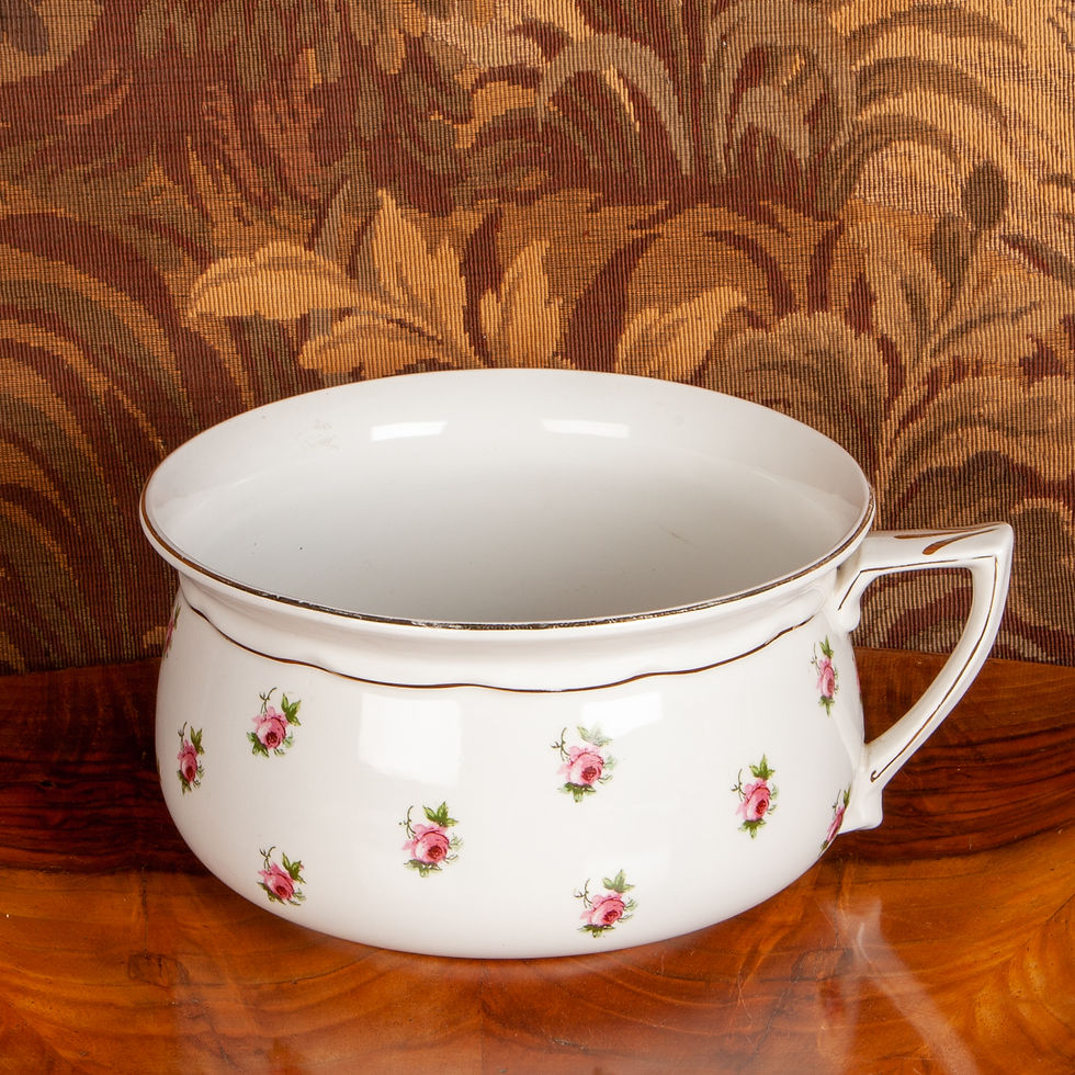 Thumbnail: Late Victorian Chamber Pot